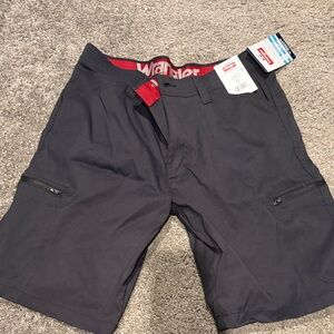 Wrangler Men's Dark Gray Cargo Shorts